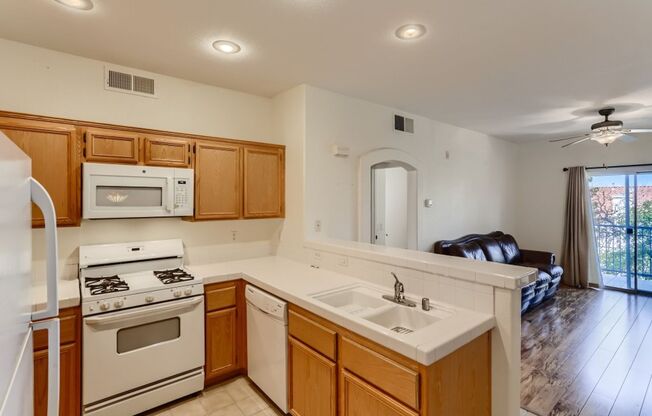 1 bed, 1 bath, $1,250, Unit # 1122