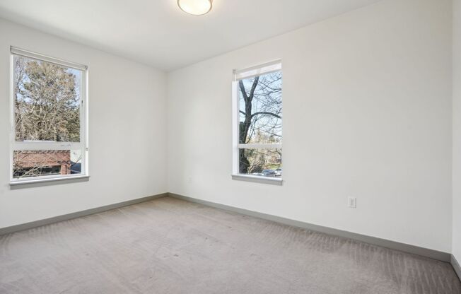 2 beds, 2 baths, 743 sqft, $2,045, Unit 204