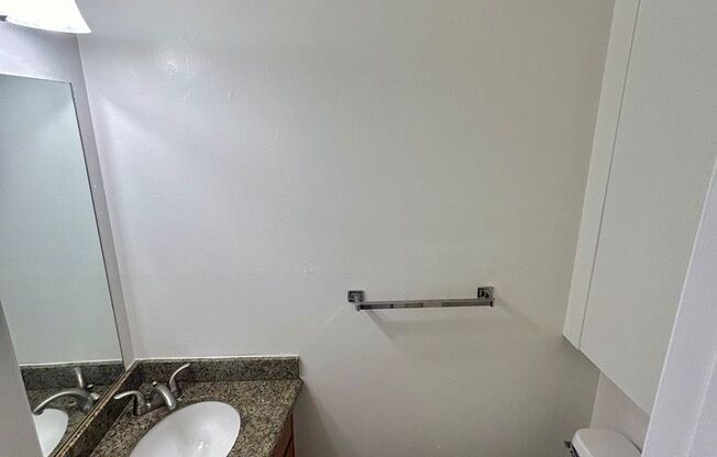 2 beds, 1.5 baths, 950 sqft, $1,975, Unit Apt. 12