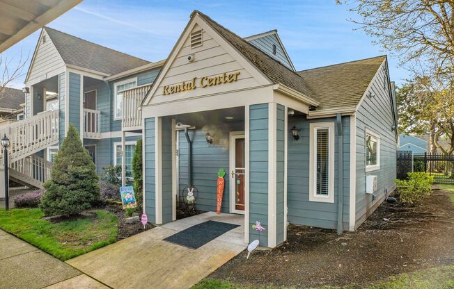 BROOK HOLLOW APARTMENTS