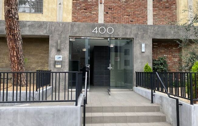 400 Harvard