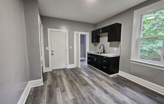 Fully updated 3 Bedroom 1 Bath Apartment for rent in Beechview!