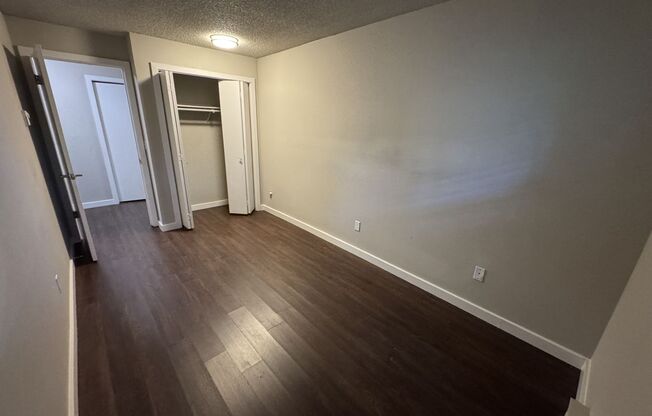 2 beds, 1 bath, 820 sqft, $1,895, Unit 105