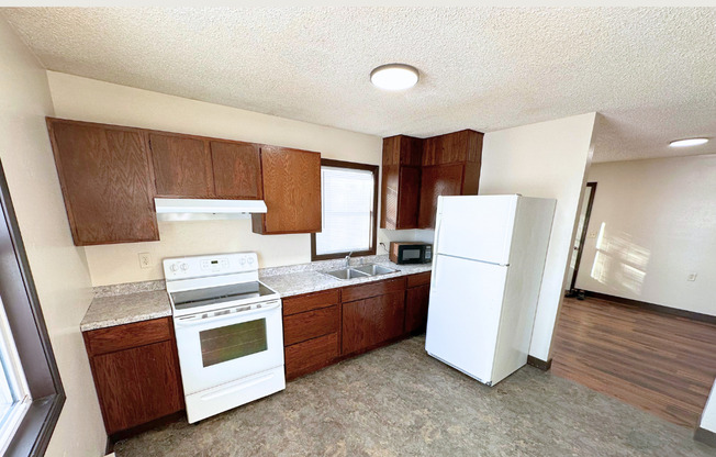 Burt 18-Unit (Countryside Properties)