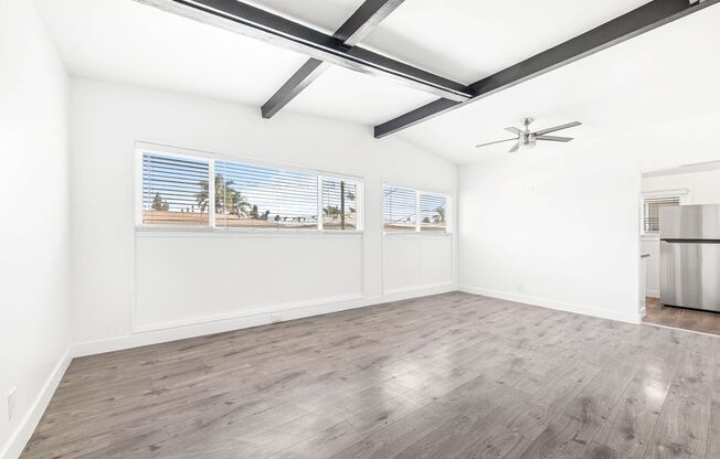 4115 Palmwood