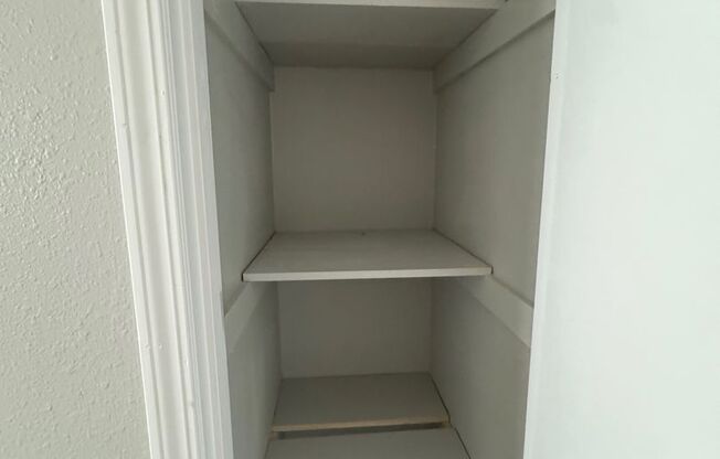 1 bed, 1 bath, 730 sqft, $925