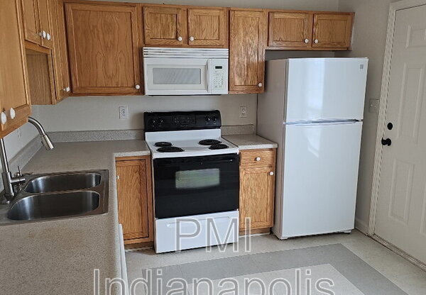 1815 WINFIELD PARK DR