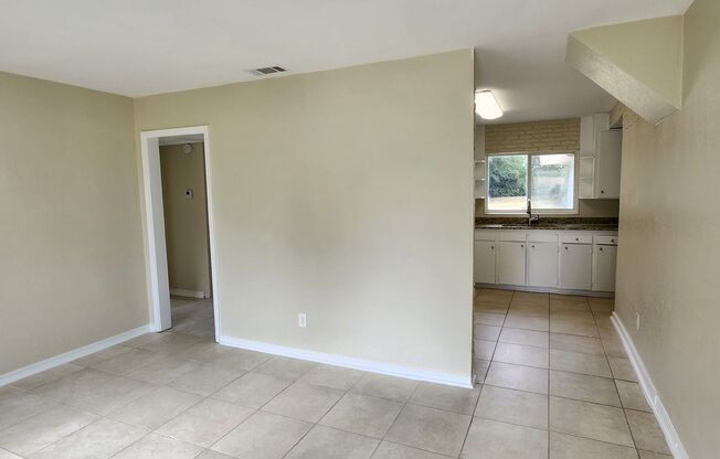 3 beds, 1 bath, $1,395