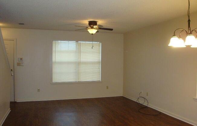 CUTE 2BR/2.5BA town house close to everything!