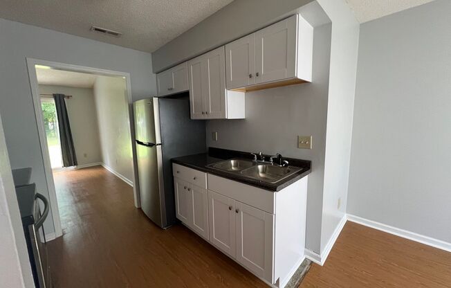 2 beds, 2 baths, $1,150