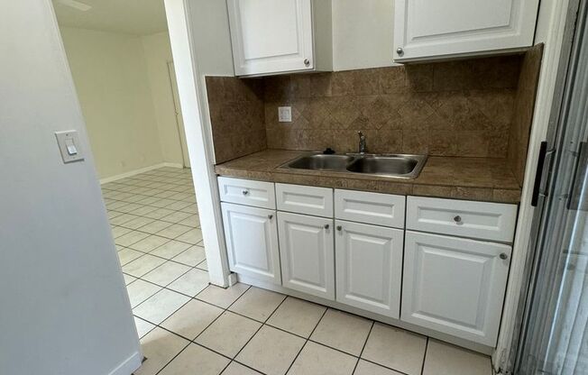 Studio, 1 bath, $1,495