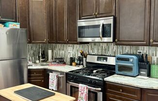 1236 E Columbia Ave.