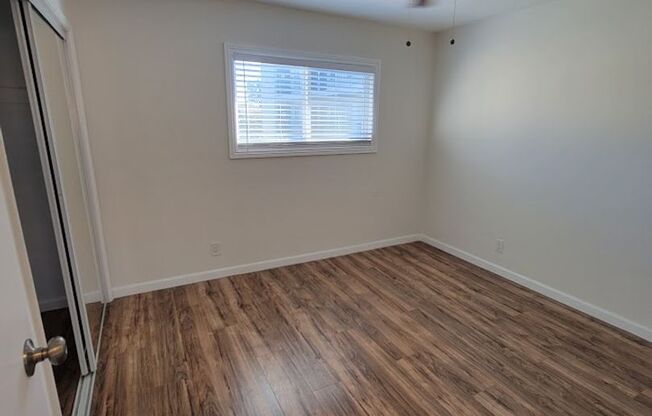 2 beds, 1 bath, $2,800, Unit 1