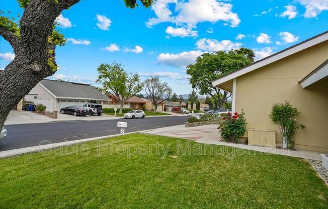 27073 LAS MANANITAS DR