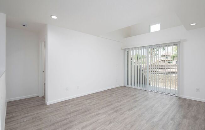 2 beds, 2 baths, 965 sqft, $2,995, Unit 301