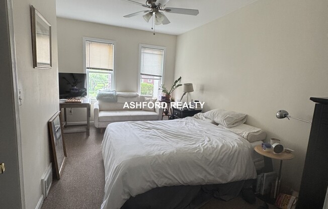 180 WALNUT ST