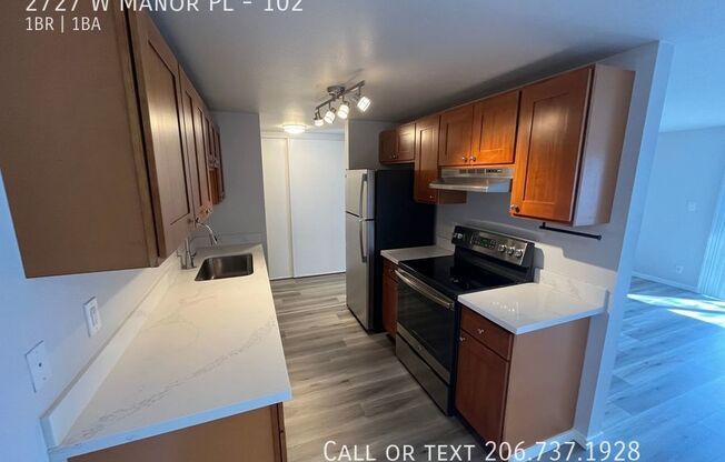 2727 W MNR PL