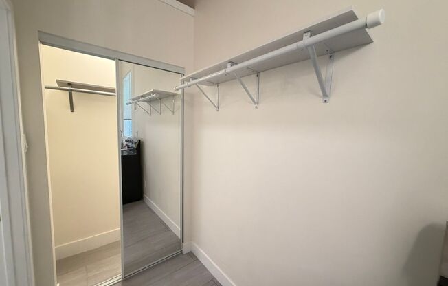 Studio, 1 bath, $1,350, Unit 32