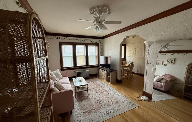 1628 Franklin