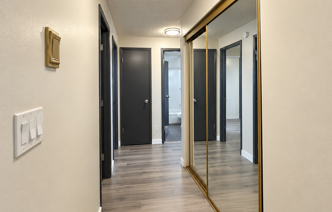 2 beds, 1.5 baths, 1,100 sqft, $1,625, Unit Unit 27