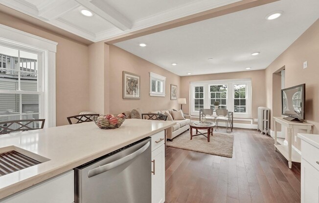 1540 MYSTIC VLY PKWY