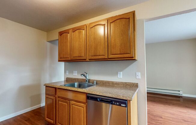 1 bed, 1 bath, 600 sqft, $1,750, Unit #12