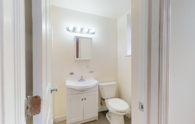 1 bed, 1 bath, 324 sqft, $1,110, Unit 108