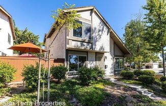 10752 Esmeraldas Dr.