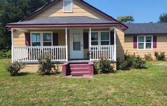 Peaceful residence in Eastern Fayetteville