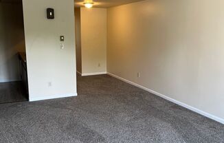 1 bed, 1 bath, 625 sqft, $700, Unit 1