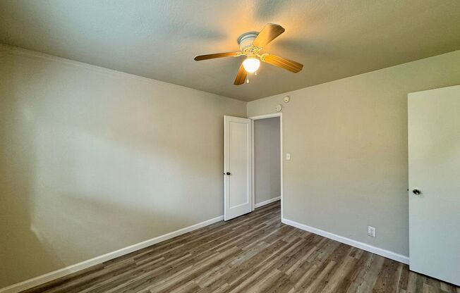 1 bed, 1 bath, 700 sqft, $1,425, Unit #12