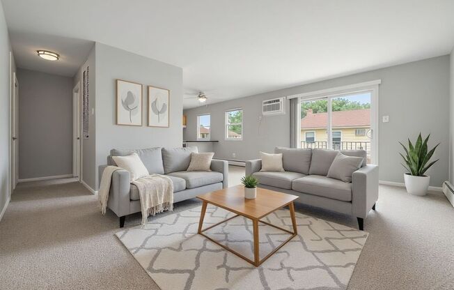 2 beds, 1 bath, 847 sqft, $1,930, Unit 102-07