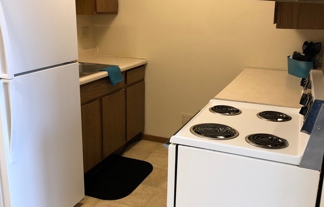 1 bed, 1 bath, 580 sqft, $650, Unit 1510-11