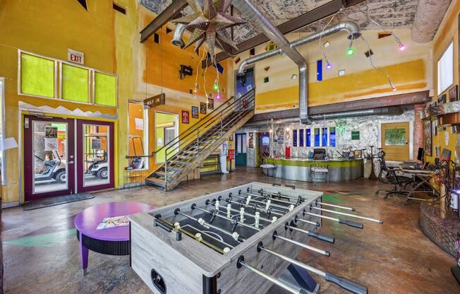 2 beds, 1 bath, 840 sqft, $1,269, Unit 0438