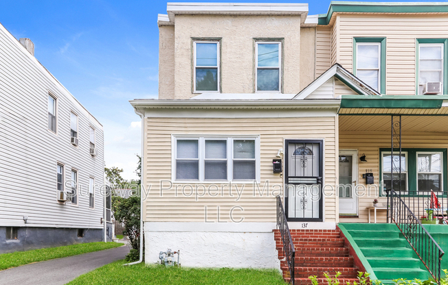 137 BARTRAM AVE