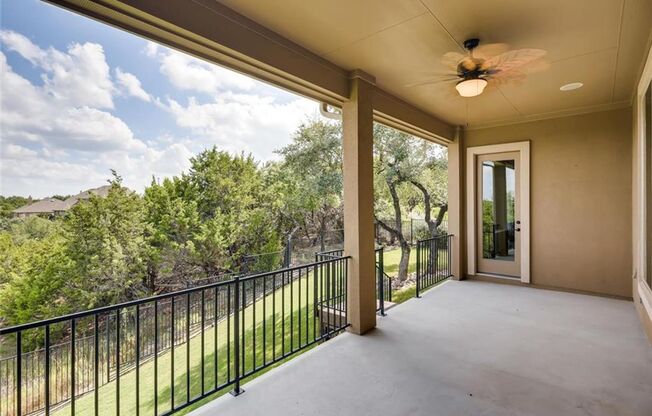 A Private Hill Country Retreat Designed for Entertaining & Seclusion