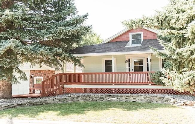 BEAUTIFUL 5 BED 3 BATH HOME FOR RENT