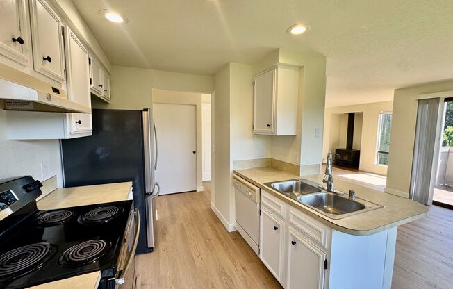 Stone Court Duplex
