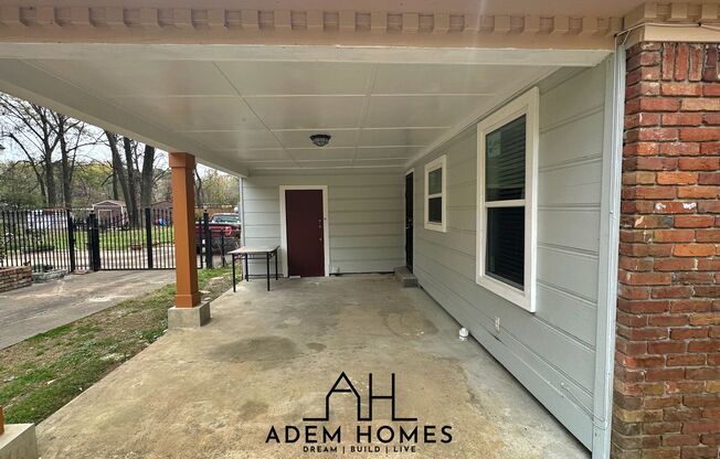 Spacious 4-Bed 1.5-Bath Home: Minutes from Downtown & Midtown Memphis!