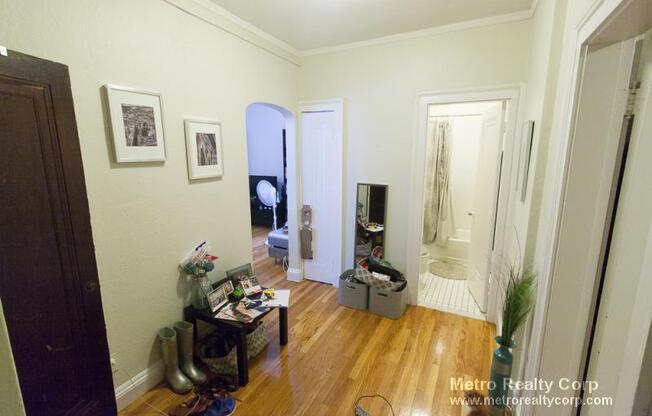 85 STRATHMORE RD