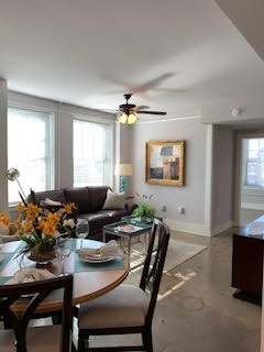 2 beds, 2 baths, 882 sqft, $1,550, Unit 206