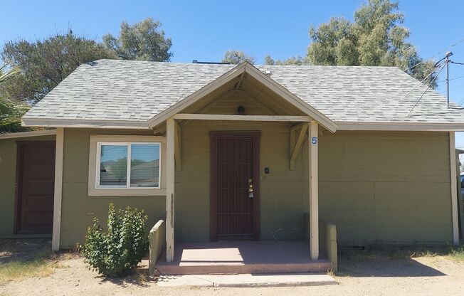 ADORABLE LAVEEN BUNGALOW!