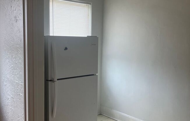 1 bed, 1 bath, 780 sqft, $840