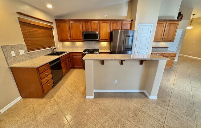 SINGLE STORY 4 BEDROOM HOME IN CUL DE SAC LOCATED IN NORTH LAS VEGAS