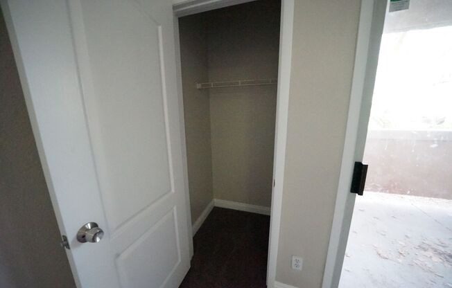 3 beds, 2 baths, $1,740, Unit Parcel #: 138-28-513-111