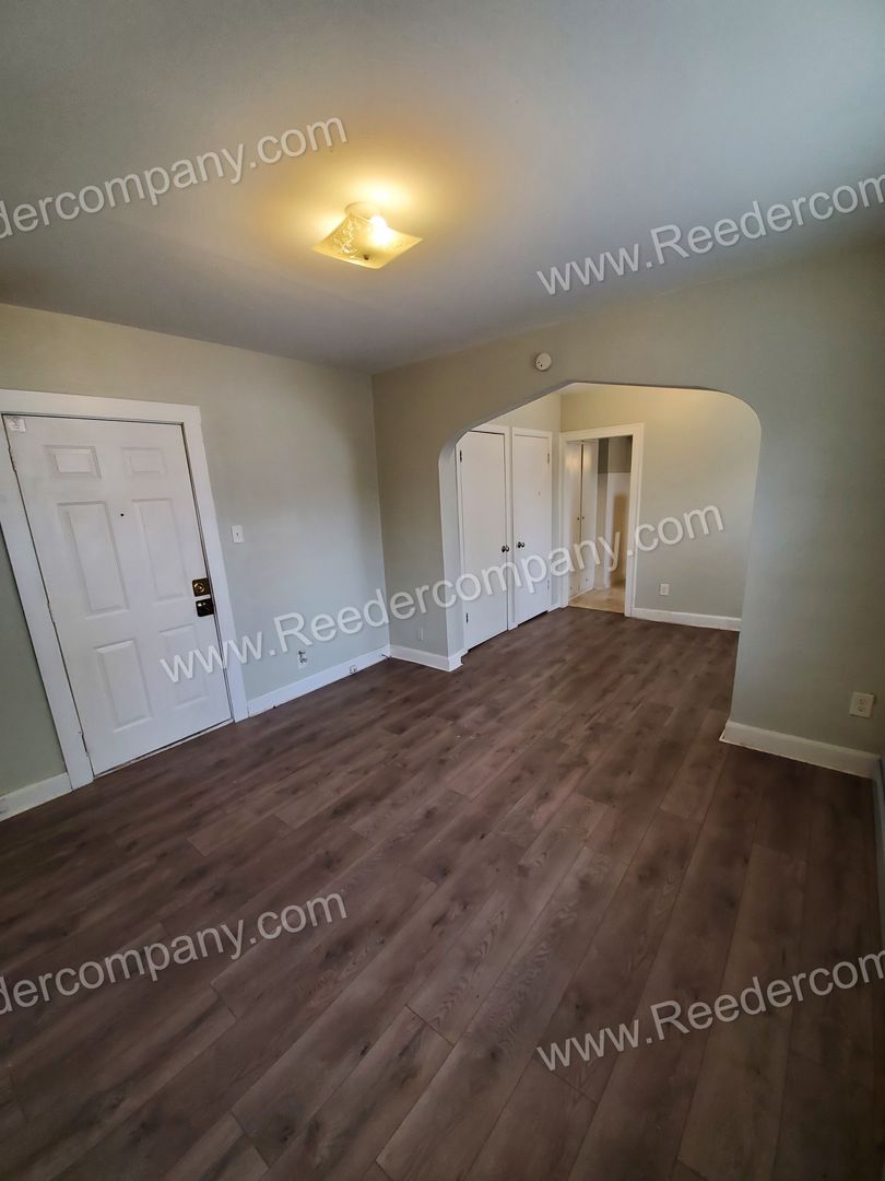 234 Condit Street