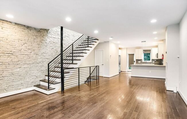 620 FARRAGUT ST NW