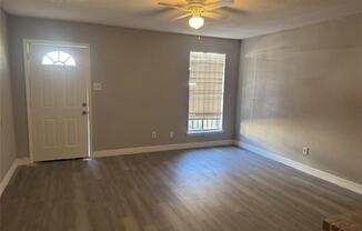 9537 BRAEBURN GLN BLVD