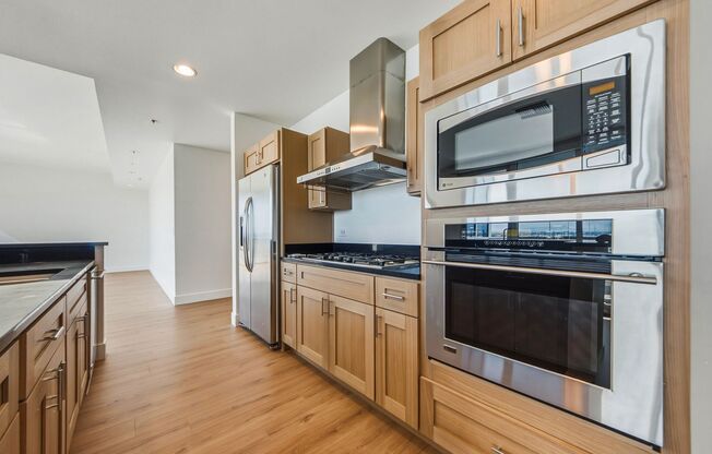 2 beds, 2 baths, $2,850