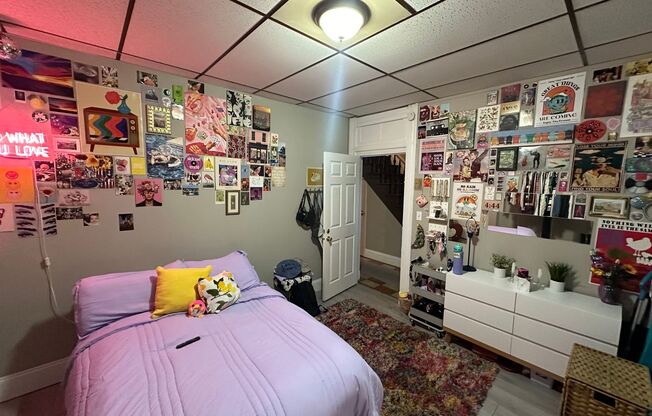 5 Bedroom House Located In Clifton Near UC's Campus